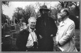 Federico Arcos, Franklin Rosemont, Paul Avrich, Waldheim Cemetary, May 3, 1998