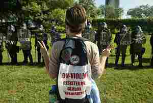 photo, FTAA protest, Miami, November 20, 2003